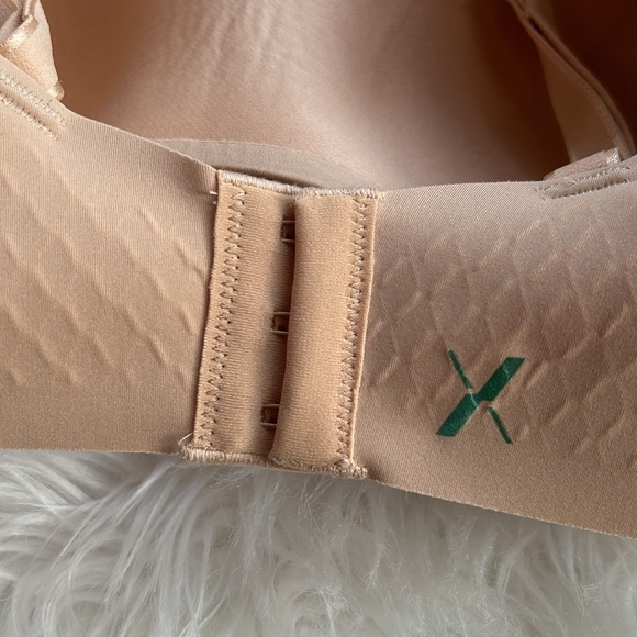 EUC Knix WingWoman Contour Bra 6+ (36E, 36F, 36G, 38DD) Warm Sand Beige - Picture 9 of 14